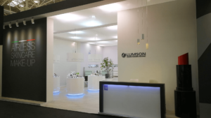 Scopri di più sull'articolo Stand Lumson – Cosmopack 2019